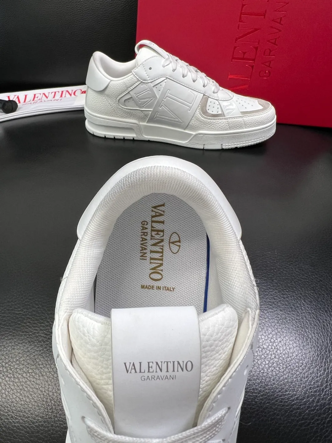 Men's shoes 💰660 VALENTINO High quality top craftsmanship Valentino, sports sneakers counter synchronization, uppers imported from Italy, high-quality splicing colorful complex crafts, imported cowhide lining soft and comfortable, soles: original soles specially provided by the original factory, T men's shoes 💰U exclusive movable molded soles super comfortable, original factory and single goods, welcome to compare, couple size 39-44 (customized 45)